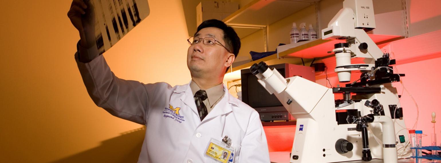 Dr. Raymond Yung in his lab