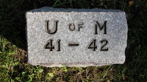 Fairview Cemetery U of M gravestone 1941-42