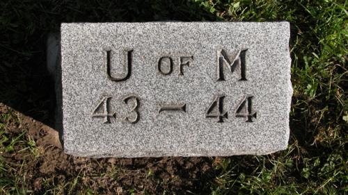 Fairview Cemetery U of M gravestone 1943-44